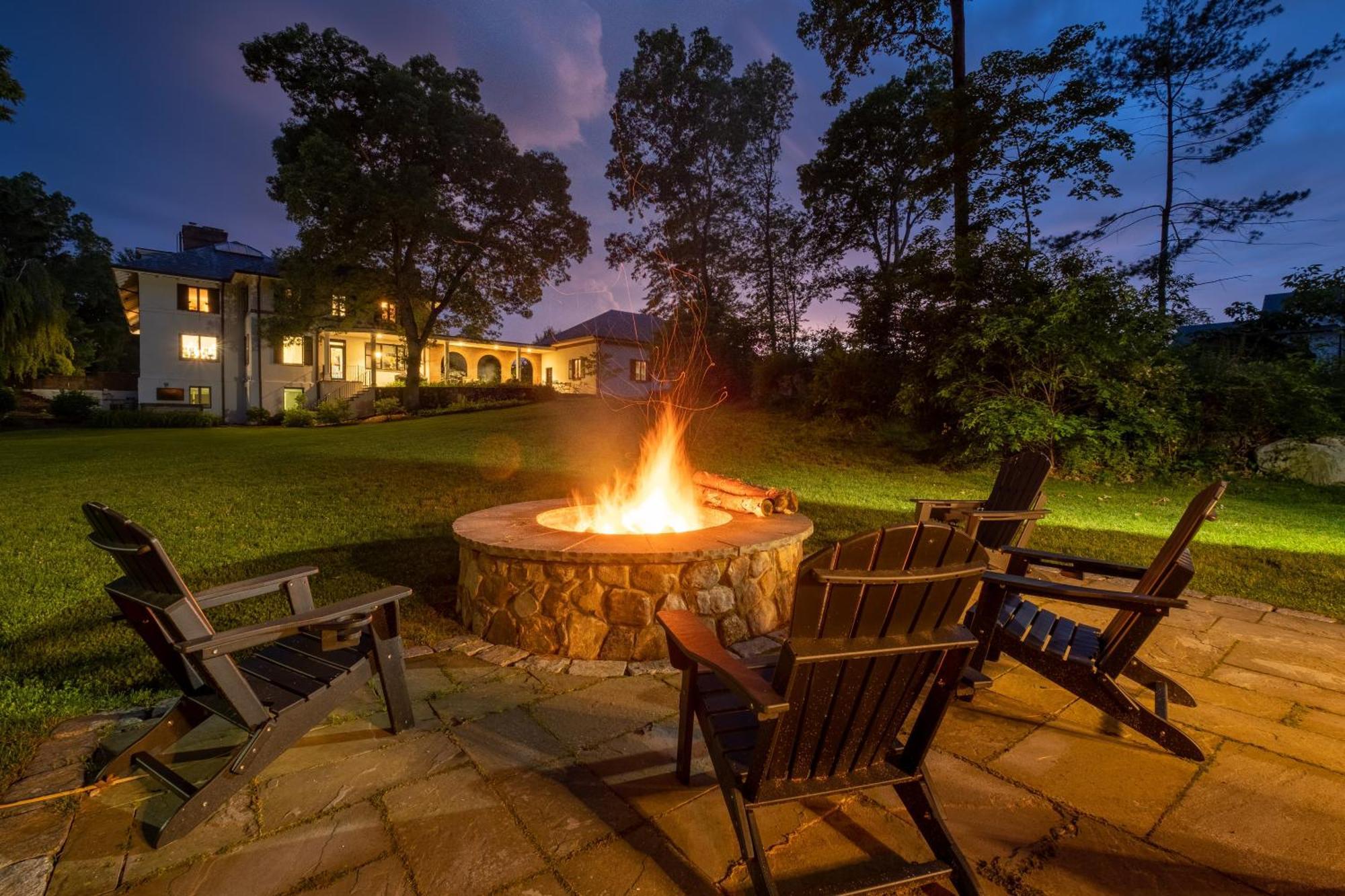 Boston Mansion Heated Pool Fire Pit Tennis Needham Zewnętrze zdjęcie